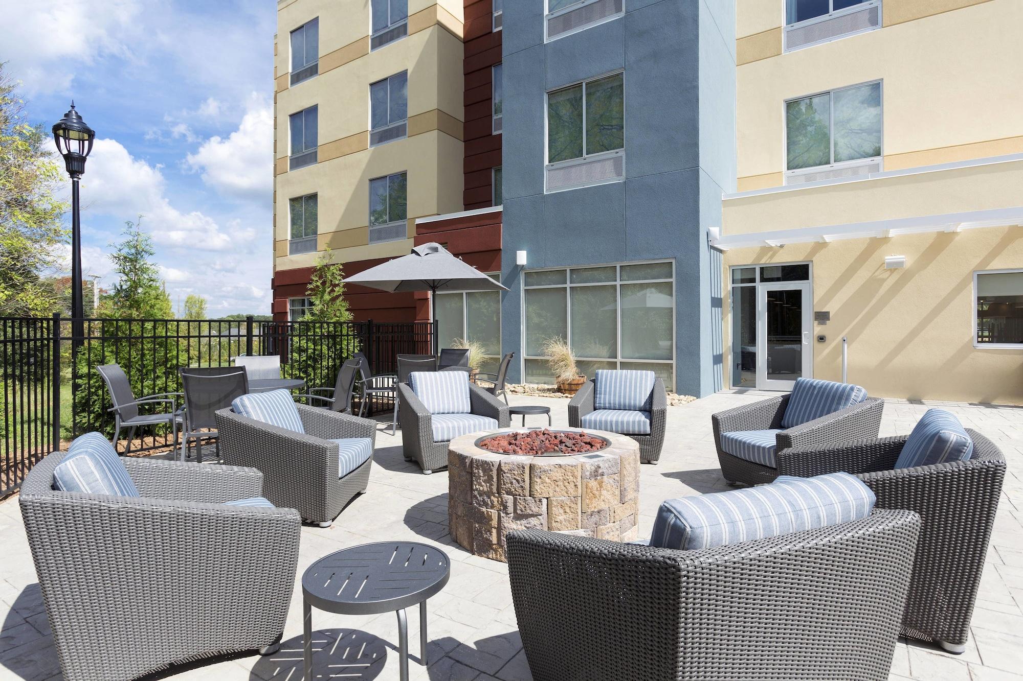 Fairfield Inn & Suites By Marriott Shelby Exterior photo