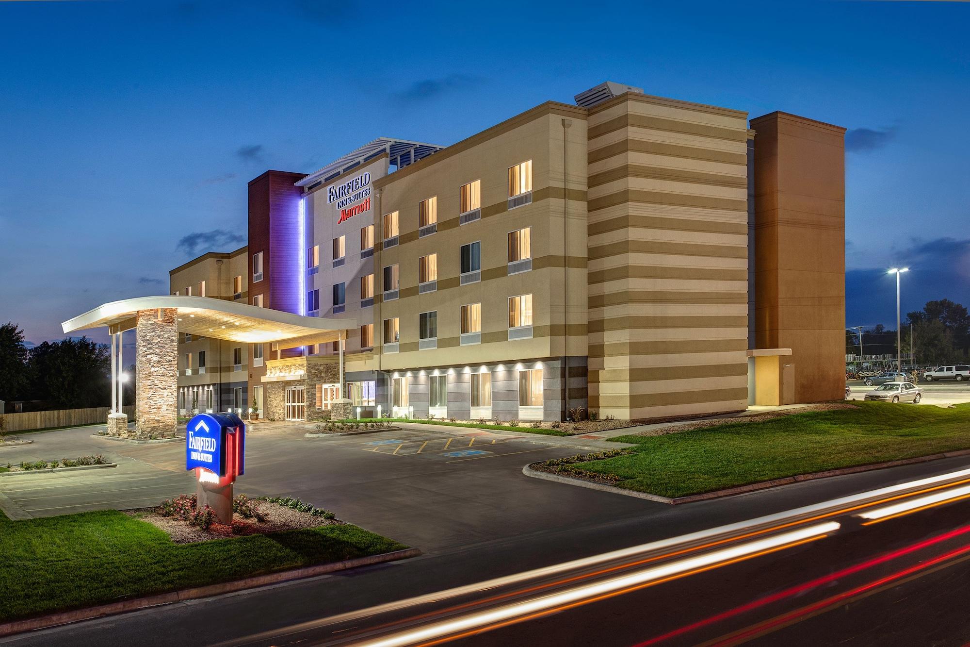 Fairfield Inn & Suites By Marriott Shelby Exterior photo